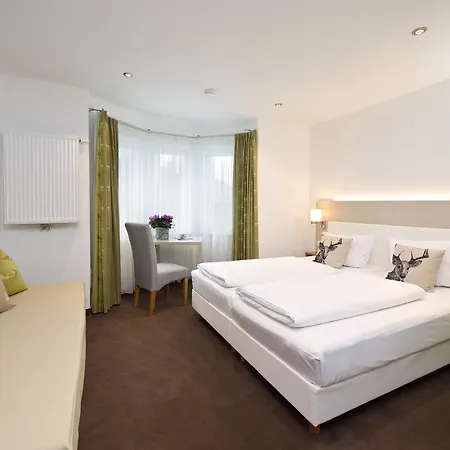 Hotel Bayerischer Hof-3
